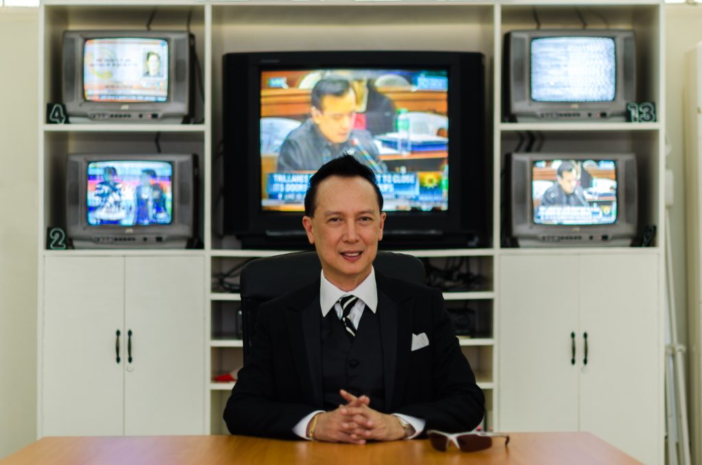 Bravo Filipino Magazine: Robert Rivera