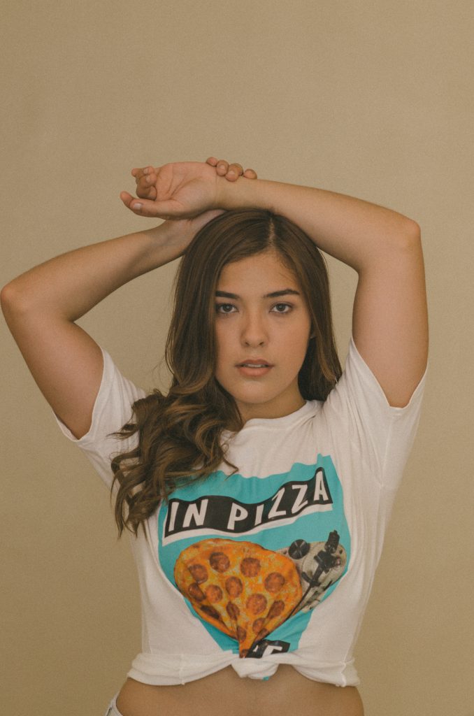 Erika Kristensen (Pizza Session)
