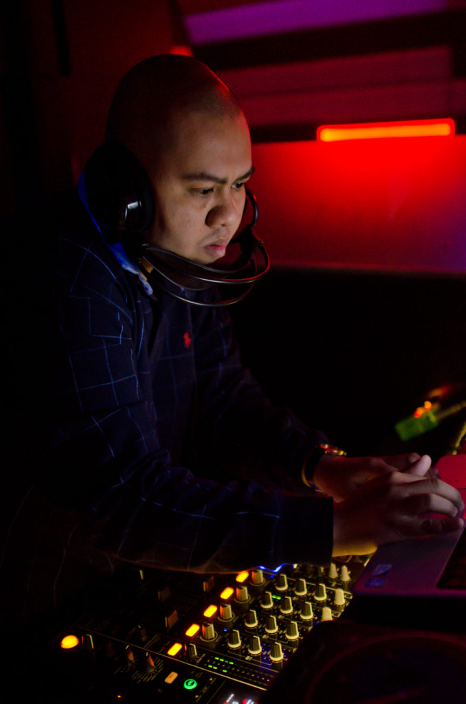 ConceptWise: DJ Gigs