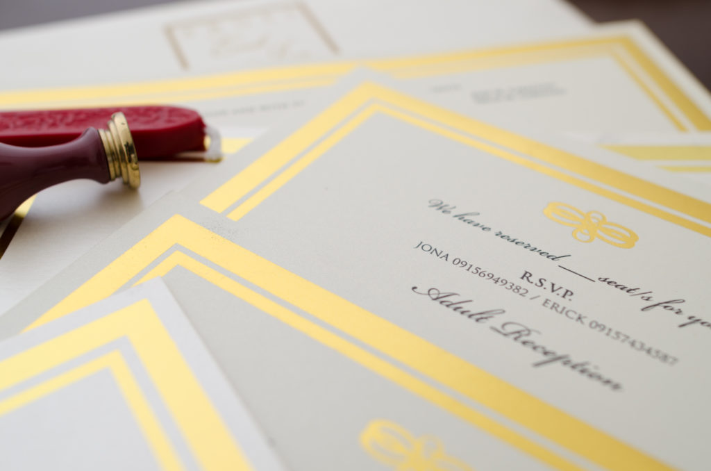 Glam Prints & Favors