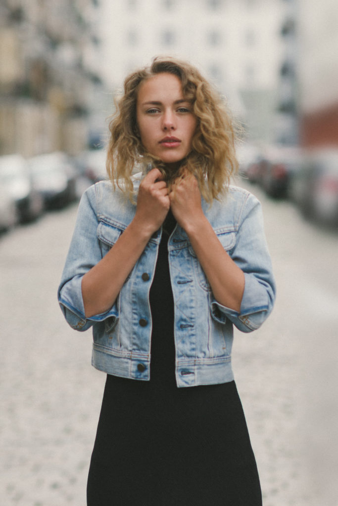Ok. Okay Magazine: Regard